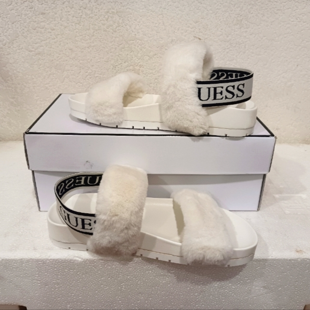 Guess - Picture 4 of 4